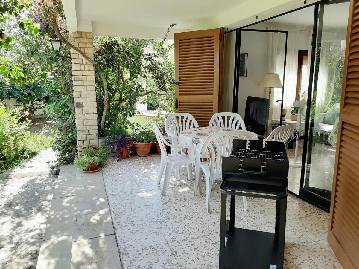 فيلا Casa Franch هوسبيتاليت دي لانفنت المظهر الخارجي الصورة