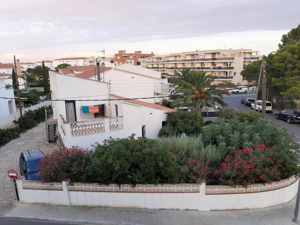 فيلا Casa Franch هوسبيتاليت دي لانفنت المظهر الخارجي الصورة